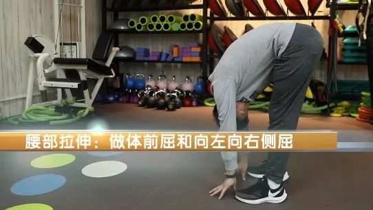 跑后拉伸运动_拉伸跑运动后小腿酸痛_拉伸后跑步